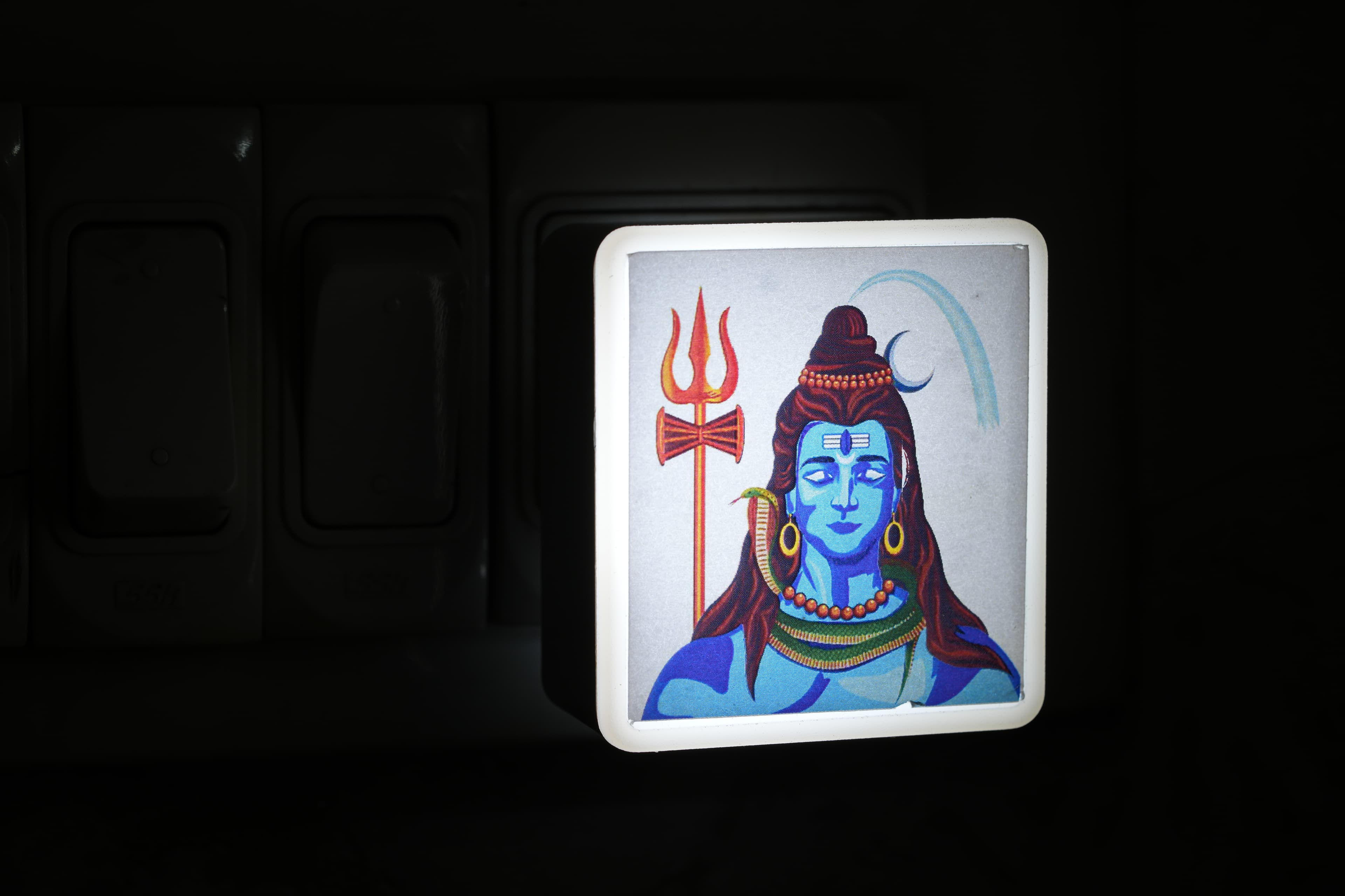 Himax Night Lamp – Blue Shiv